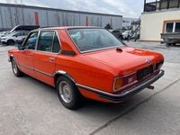 Second-hand BMW 525 150 CP (110 kW) 1977 Portocaliu Berlinǎ