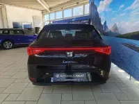 Używany Seat Leon Style 150 KM (110 kW) 2022 Czarny Kombi