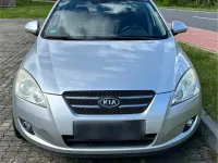 Gebraucht Kia Ceed 143 PS (105 kW) 2009 Grau Kleinwagen