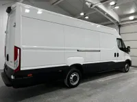 Gebraucht Iveco Daily 156 PS (114 kW) 2024 Bianco ic 194 (weiss) Van