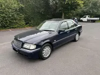 Gebraucht Mercedes C240 Elegance 170 PS (125 kW) 1999 Blau Limousine