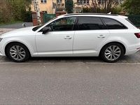 Gebraucht Audi A4 Design 150 PS (110 kW) 2018 Weiß Kombi