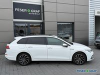 Gebraucht VW Golf VIII 150 PS (110 kW) 2022 Weiß Kombi