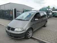 Używany Seat Alhambra 150 KM (110 kW) 2006 Szary Minivan