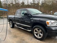 gebraucht Dodge Ram 5,7l HEMI V8, 4x4, 6-Sitzer, Crew Cab, LPG