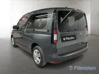 Gebraucht VW Caddy Basis 122 PS (89 kW) 2022 Grau Van / Kleinbus