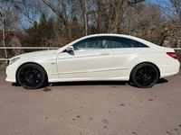 Gebraucht Mercedes E500 408 PS (300 kW) 2012 Weiß Coupé