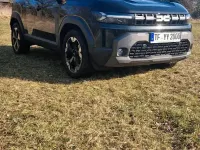 Second-hand Dacia Duster Extreme 140 CP (102 kW) 2024 Negru SUV