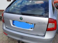 Gebraucht Skoda Octavia Ambiente 122 PS (89 kW) 2011 Silber Kombi