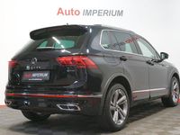 Gebraucht VW Tiguan R-line 200 PS (147 kW) 2022 Deep black perleffekt SUV