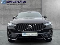 Neu Volvo XC60 Plus 350 PS (257 kW) 2025 Schwarz SUV