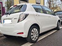 Gebraucht Toyota Yaris 99 PS (72 kW) 2013 Weiß Kleinwagen