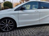 Gebraucht Mercedes B200 2015 Weiß Van / Kleinbus