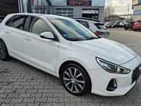 Gebraucht Hyundai i30 Style 140 PS (102 kW) 2018 Weiß Limousine