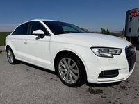 Usata Audi A3 Design 116 CV (85 kW) 2017 Bianco Berlina