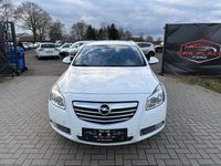 Gebraucht Opel Insignia Innovation 160 PS (117 kW) 2011 Weiß Kombi