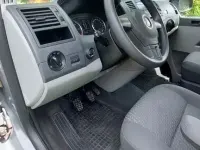 Gebraucht VW Caravelle 179 PS (131 kW) 2012 Grau Van