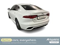 Gebraucht Jaguar XE R-Dynamic 250 PS (183 kW) 2022 Fuji white Limousine