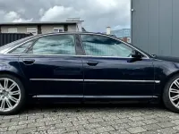 Gebraucht Audi A8 334 PS (245 kW) 2003 Blau Limousine