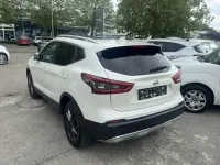 Gebraucht Nissan Qashqai Acenta 140 PS (102 kW) 2019 Weiß SUV