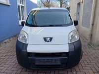 Gebraucht Peugeot Bipper Basis 73 PS (53 kW) 2010 Weiß Van / Kleinbus