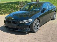 Gebraucht BMW 320 Performance 190 PS (139 kW) 2022 Schwarz Limousine