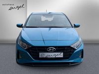 Gebraucht Hyundai i20 Select 84 PS (61 kW) 2023 Grün Kleinwagen