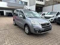 Gebraucht Peugeot Partner Tepee Allure 110 PS (80 kW) 2017 Gris artense Van / Kleinbus