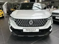 Neu Renault Austral Techno 200 PS (147 kW) 2025 Perlmuttweiß metallic, black SUV