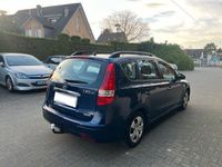 gebraucht Hyundai i30 CW 1.6 CRDi 66 kW Classic Classic