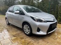 gebraucht Toyota Yaris Hybrid 1,5-l-VVT-i Hybrid Life HU/AU neu