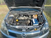 Gebraucht Opel Astra GTC 140 PS (102 kW) 2007 Grau Kleinwagen