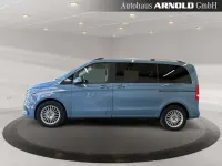 Gebraucht Mercedes V220 163 PS (119 kW) 2025 Blau Van / Kleinbus