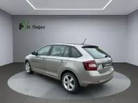 Gebraucht Skoda Rapid 95 PS (69 kW) 2018 Beige Kleinwagen