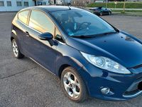 Gebraucht Ford Fiesta Titanium 82 PS (60 kW) 2009 Blau Kleinwagen
