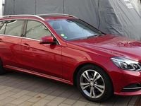 Gebraucht Mercedes E350 Avantgarde 258 PS (189 kW) 2016 Rot Kombi