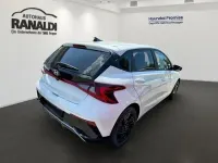 Neu Hyundai i20 90 PS (66 kW) 2026 Gelb Kleinwagen
