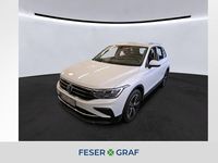 Gebraucht VW Tiguan Active 150 PS (110 kW) 2023 Oryxweiß perlmutteffekt SUV