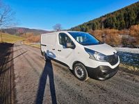 Gebraucht Renault Trafic 94 PS (69 kW) 2018 Weiß Van / Kleinbus