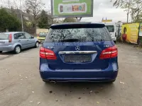 Gebraucht Mercedes B180 2012 Blau Kleinwagen