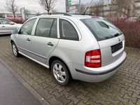 Gebraucht Skoda Fabia Elegance 75 PS (55 kW) 2005 Silber Limousine