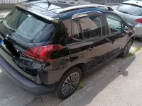 Gebraucht Peugeot 2008 Active 110 PS (80 kW) 2016 Schwarz SUV