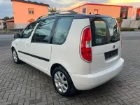 Gebraucht Skoda Roomster Style 86 PS (63 kW) 2012 Weiß Van / Kleinbus