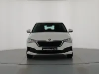 Gebraucht Skoda Scala 95 PS (69 kW) 2019 Candyweiss Kleinwagen