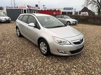 Gebraucht Opel Astra Selection 110 PS (80 kW) 2011 Silber Kombi