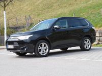 Gebraucht Mitsubishi Outlander 150 PS (110 kW) 2012 Schwarz SUV