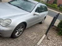 Gebraucht Mercedes C180 143 PS (105 kW) 2002 Grau Kombi