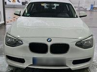 Gebraucht BMW 114 102 PS (75 kW) 2012 Weiß Kleinwagen