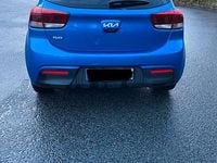 Gebraucht Kia Rio Spirit 101 PS (74 kW) 2022 Blau Kleinwagen
