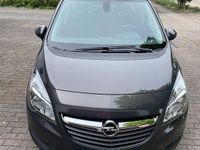 Gebraucht Opel Meriva Active 95 PS (69 kW) 2016 Braun Van / Kleinbus